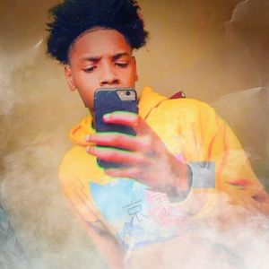 Meet your Posher, Khalil